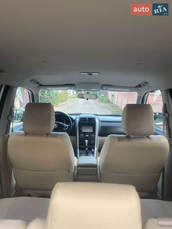 Позашляховик / Кросовер Suzuki Grand Vitara 2012 в Кривому Розі
