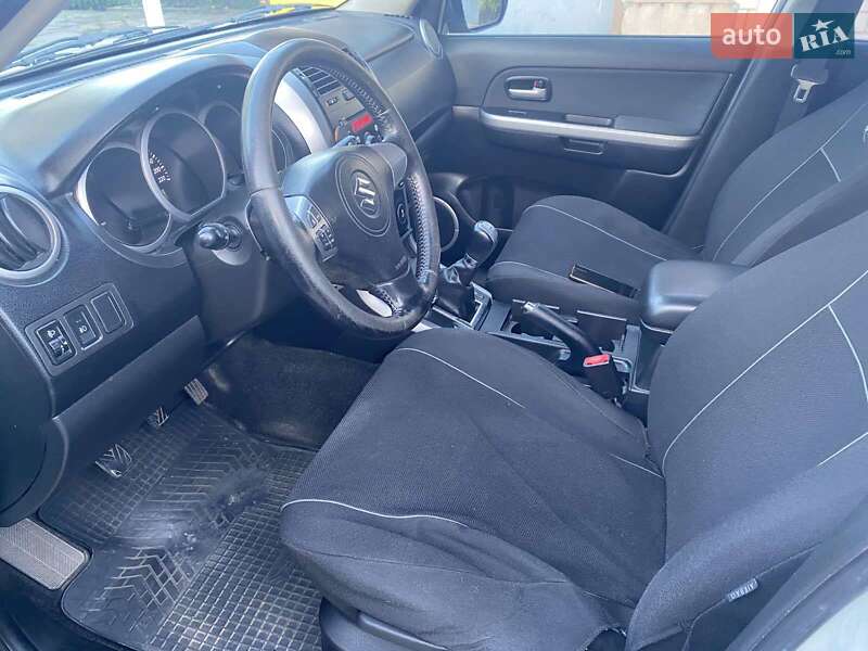 Внедорожник / Кроссовер Suzuki Grand Vitara 2016 в Коростышеве фото 3 Внедорожник / Кроссовер Suzuki Grand Vitara 2016 в Коростышеве
