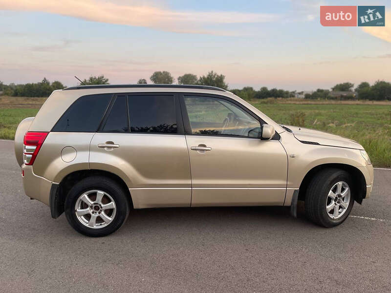 Позашляховик / Кросовер Suzuki Grand Vitara 2006 в Решетилівці