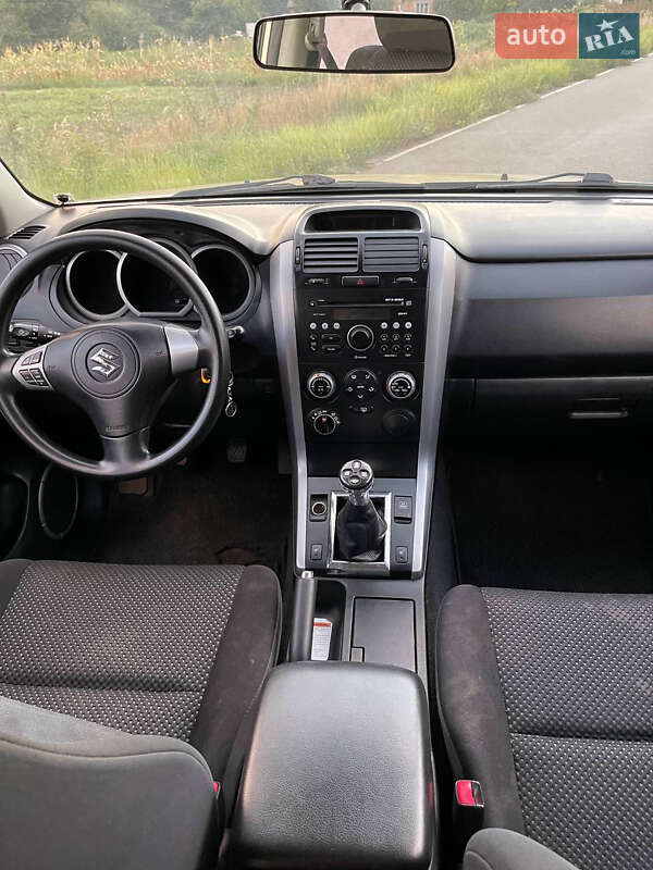Позашляховик / Кросовер Suzuki Grand Vitara 2006 в Решетилівці