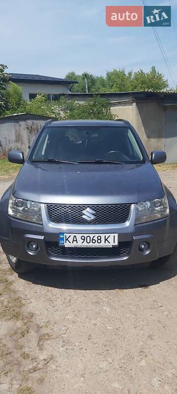 Внедорожник / Кроссовер Suzuki Grand Vitara 2006 в Черновцах
