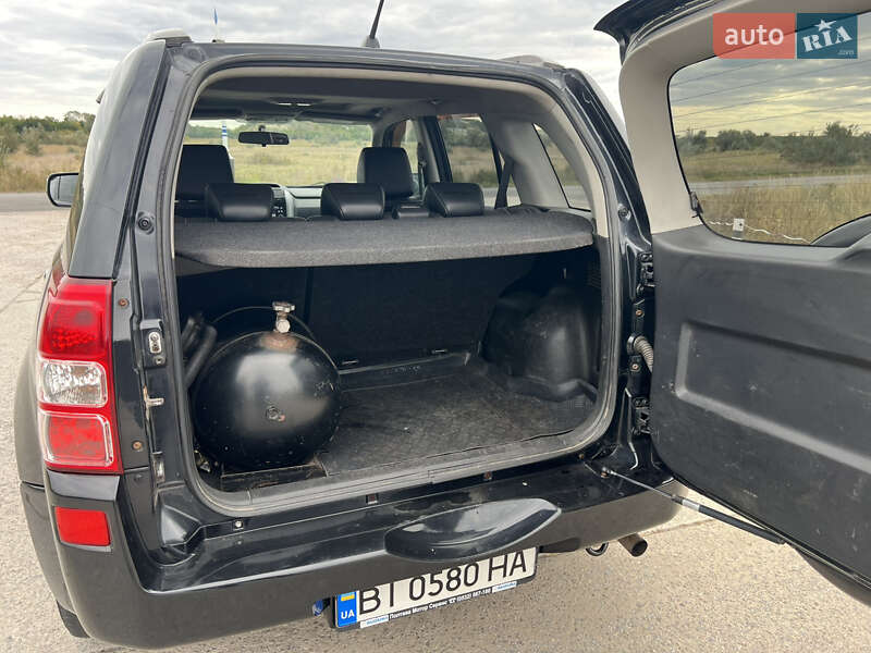 Внедорожник / Кроссовер Suzuki Grand Vitara 2006 в Кременчуге фото 15 Внедорожник / Кроссовер Suzuki Grand Vitara 2006 в Кременчуге