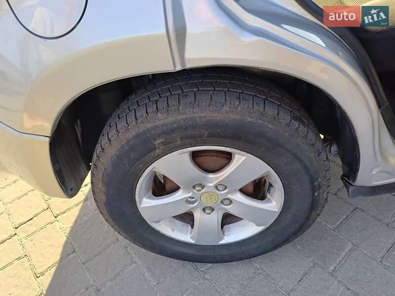 Внедорожник / Кроссовер Suzuki Grand Vitara 2006 в Львове