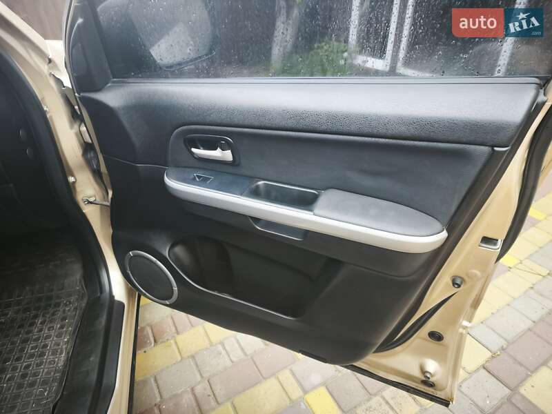 Внедорожник / Кроссовер Suzuki Grand Vitara 2007 в Прилуках фото 6 Внедорожник / Кроссовер Suzuki Grand Vitara 2007 в Прилуках