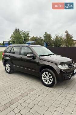 Внедорожник / Кроссовер Suzuki Grand Vitara 2013 в Бучаче