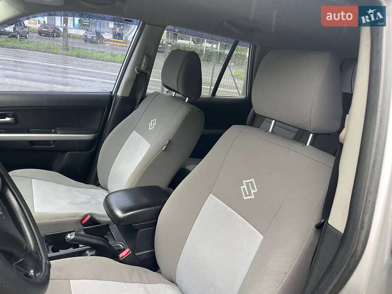 Внедорожник / Кроссовер Suzuki Grand Vitara 2006 в Черновцах