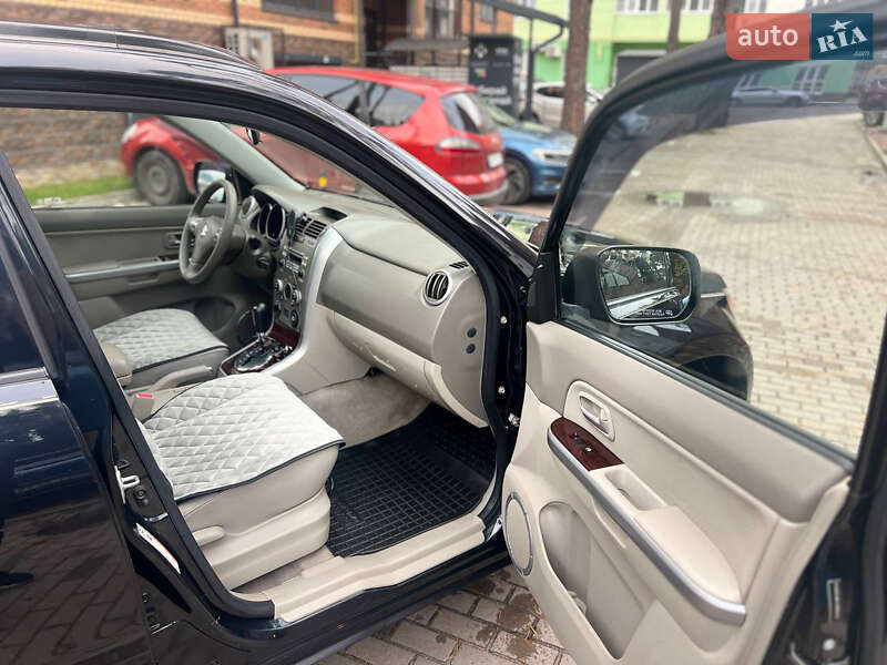 Внедорожник / Кроссовер Suzuki Grand Vitara 2008 в Киеве