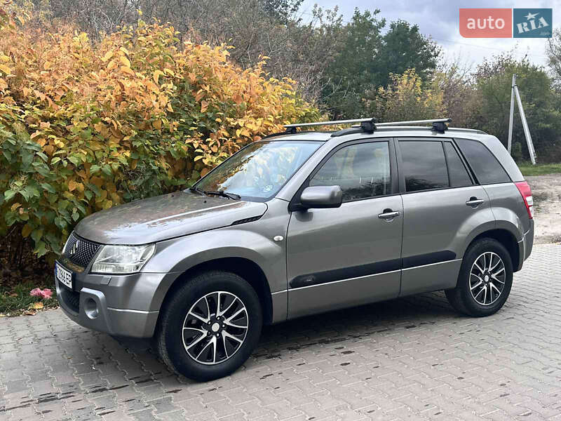 Позашляховик / Кросовер Suzuki Grand Vitara 2006 в Коломиї