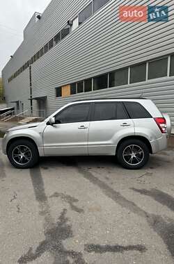 Внедорожник / Кроссовер Suzuki Grand Vitara 2006 в  фото 4 Внедорожник / Кроссовер Suzuki Grand Vitara 2006 в