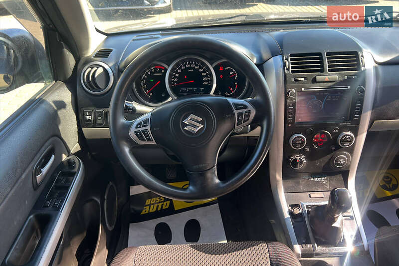 Позашляховик / Кросовер Suzuki Grand Vitara 2008 в Чернівцях