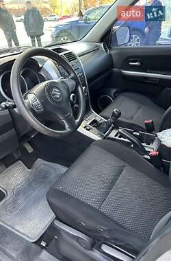 Внедорожник / Кроссовер Suzuki Grand Vitara 2005 в 