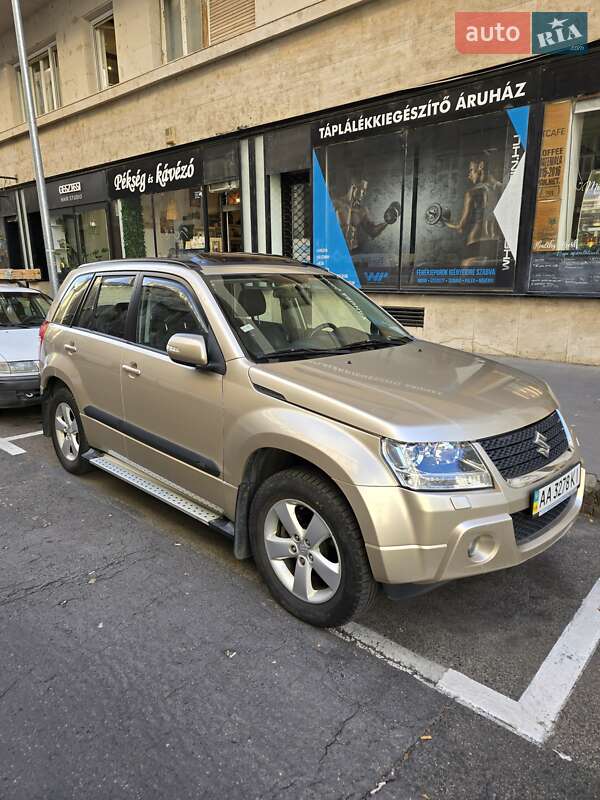 Позашляховик / Кросовер Suzuki Grand Vitara 2010 в Києві фото 8 Позашляховик / Кросовер Suzuki Grand Vitara 2010 в Києві