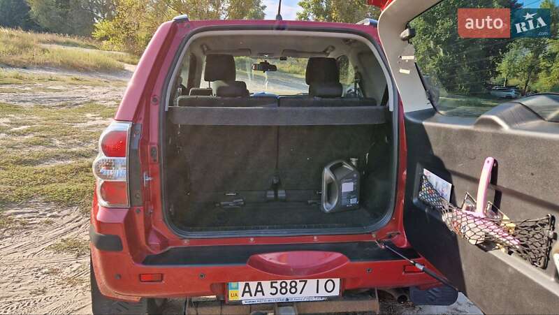 Внедорожник / Кроссовер Suzuki Grand Vitara 2009 в Киеве