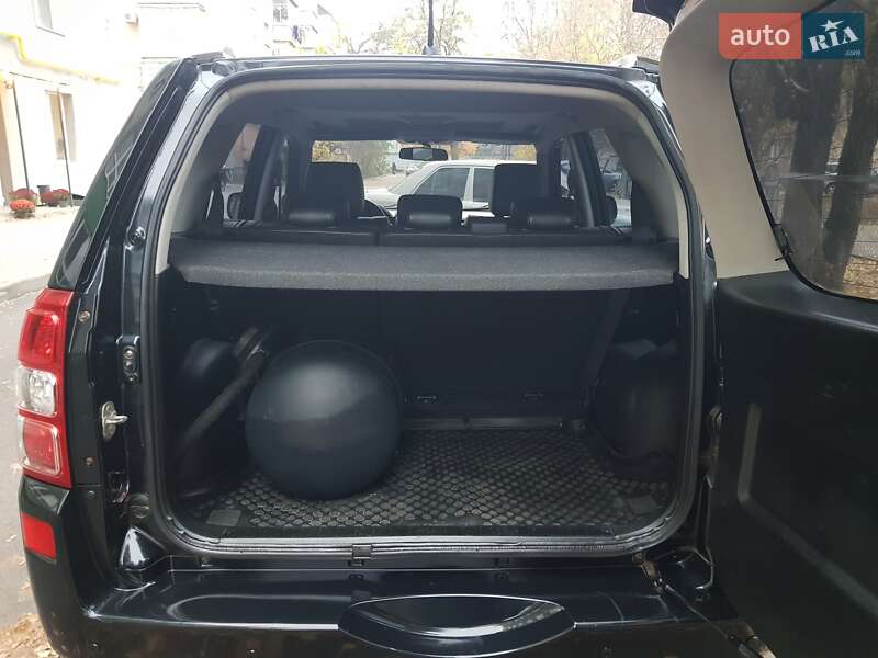 Внедорожник / Кроссовер Suzuki Grand Vitara 2007 в Полтаве фото 8 Внедорожник / Кроссовер Suzuki Grand Vitara 2007 в Полтаве