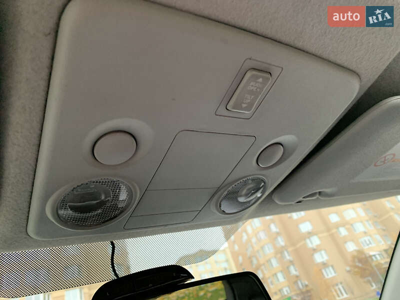 Внедорожник / Кроссовер Suzuki Grand Vitara 2006 в Киеве фото 3 Внедорожник / Кроссовер Suzuki Grand Vitara 2006 в Киеве