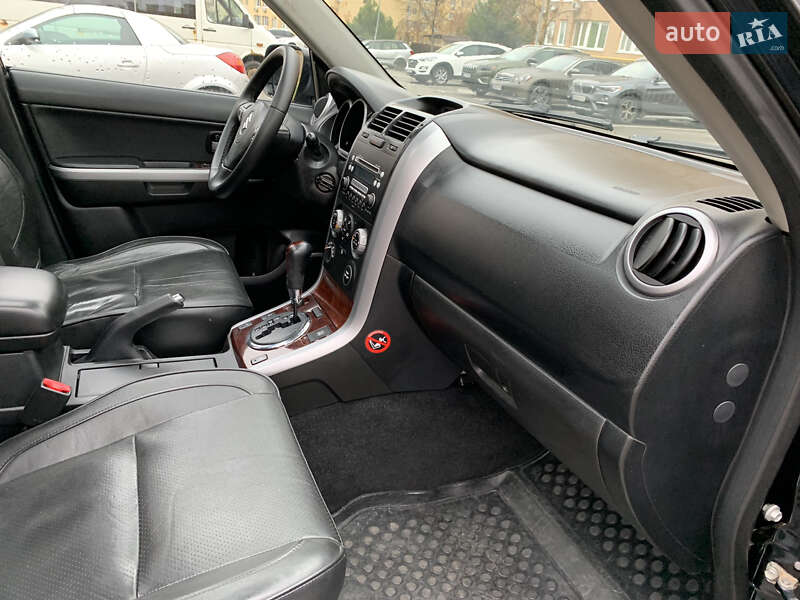 Внедорожник / Кроссовер Suzuki Grand Vitara 2006 в Киеве фото 9 Внедорожник / Кроссовер Suzuki Grand Vitara 2006 в Киеве