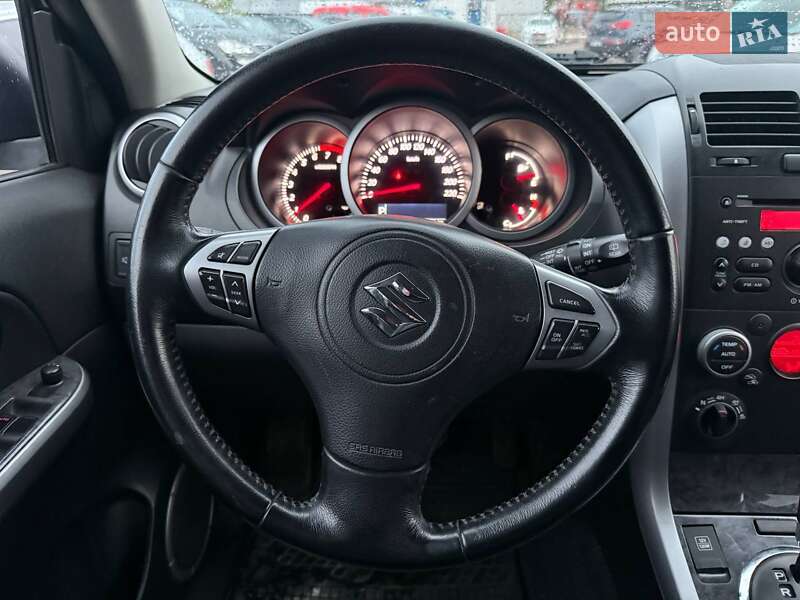 Внедорожник / Кроссовер Suzuki Grand Vitara 2016 в Киеве