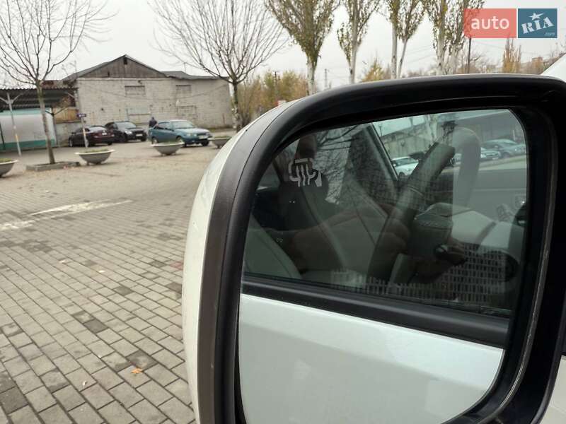 Позашляховик / Кросовер Suzuki Grand Vitara 2012 в Дніпрі