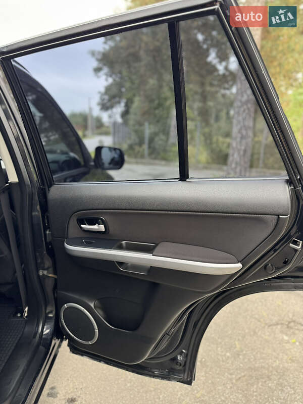 Внедорожник / Кроссовер Suzuki Grand Vitara 2011 в Виннице фото 30 Внедорожник / Кроссовер Suzuki Grand Vitara 2011 в Виннице