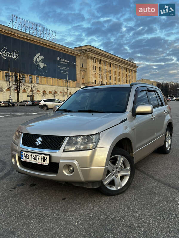 Внедорожник / Кроссовер Suzuki Grand Vitara 2007 в Харькове