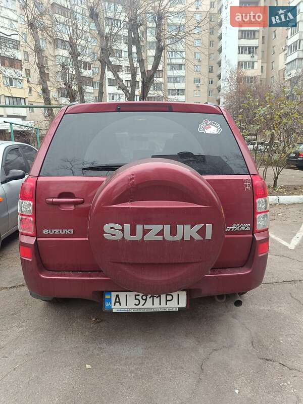 Внедорожник / Кроссовер Suzuki Grand Vitara 2007 в Киеве