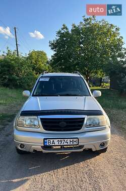 Внедорожник / Кроссовер Suzuki Grand Vitara 2001 в Знаменке