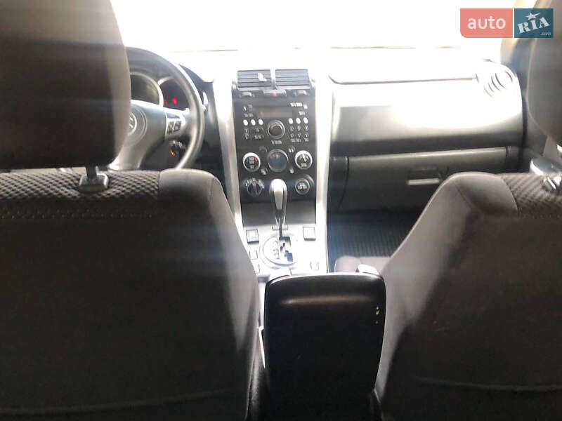 Внедорожник / Кроссовер Suzuki Grand Vitara 2011 в Ровно