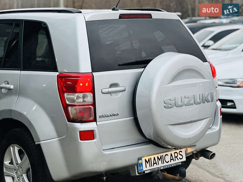 Внедорожник / Кроссовер Suzuki Grand Vitara 2006 в Харькове
