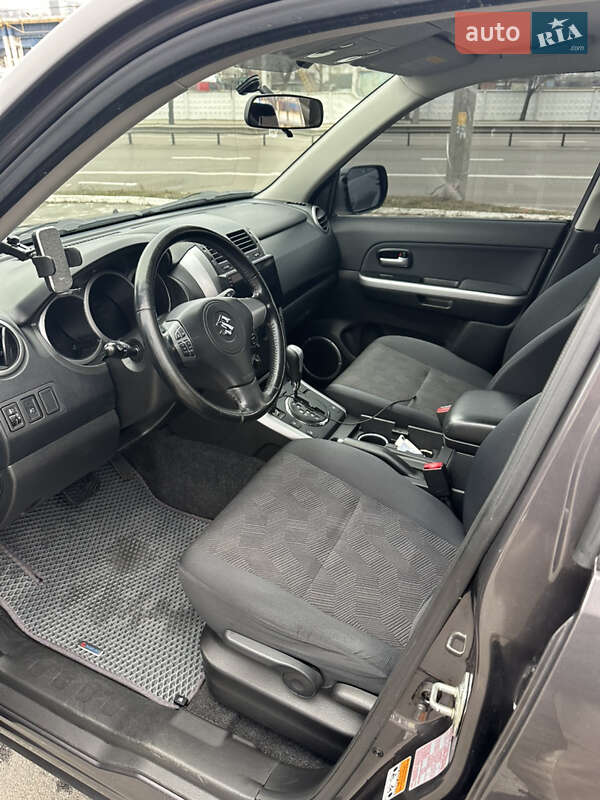 Позашляховик / Кросовер Suzuki Grand Vitara 2016 в Києві фото 14 Позашляховик / Кросовер Suzuki Grand Vitara 2016 в Києві