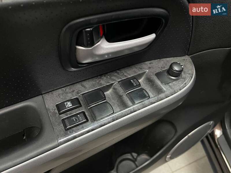 Внедорожник / Кроссовер Suzuki Grand Vitara 2016 в Киеве