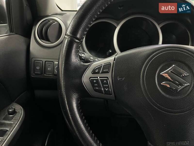 Внедорожник / Кроссовер Suzuki Grand Vitara 2016 в Киеве