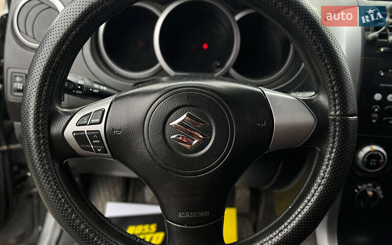 Позашляховик / Кросовер Suzuki Grand Vitara 2007 в Мукачевому фото 13 Позашляховик / Кросовер Suzuki Grand Vitara 2007 в Мукачевому