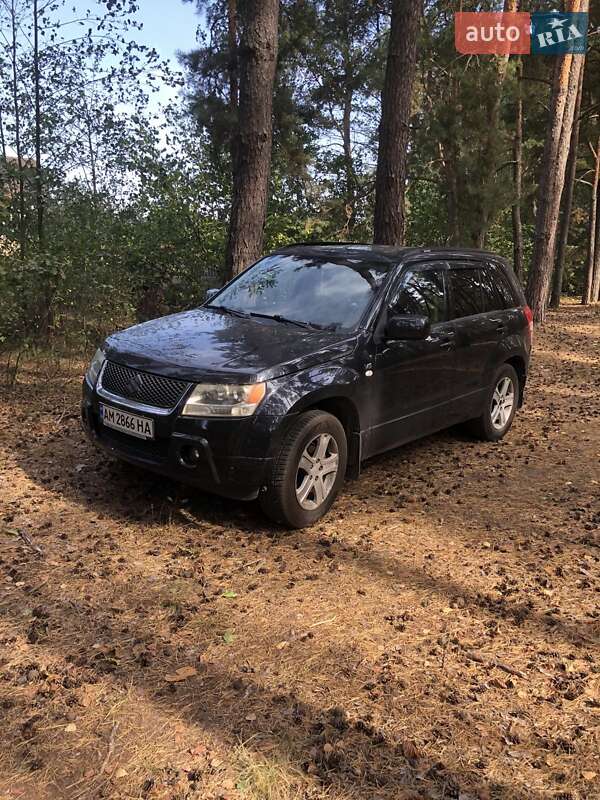 Позашляховик / Кросовер Suzuki Grand Vitara 2007 в Житомирі фото 2 Позашляховик / Кросовер Suzuki Grand Vitara 2007 в Житомирі