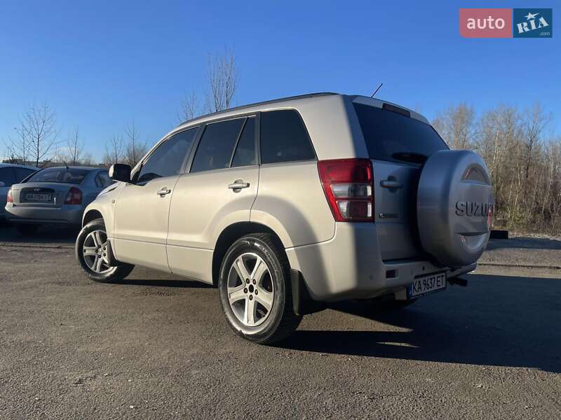 Внедорожник / Кроссовер Suzuki Grand Vitara 2007 в Киеве