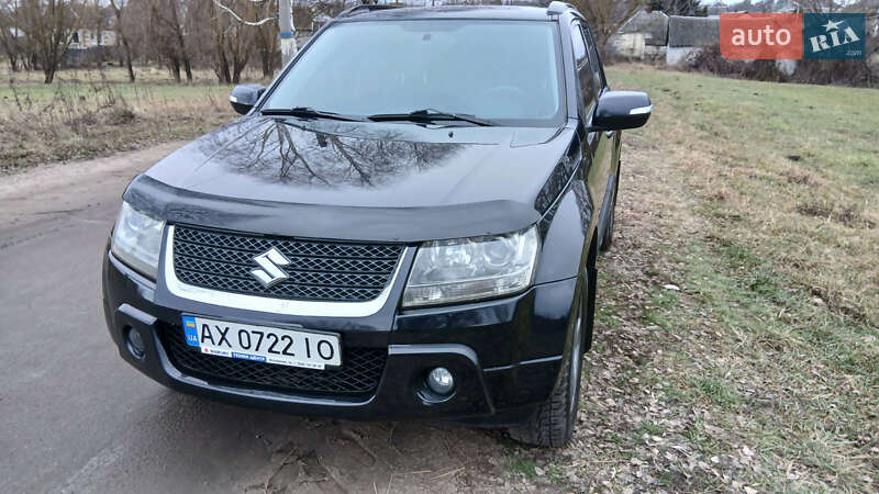 Внедорожник / Кроссовер Suzuki Grand Vitara 2011 в Харькове
