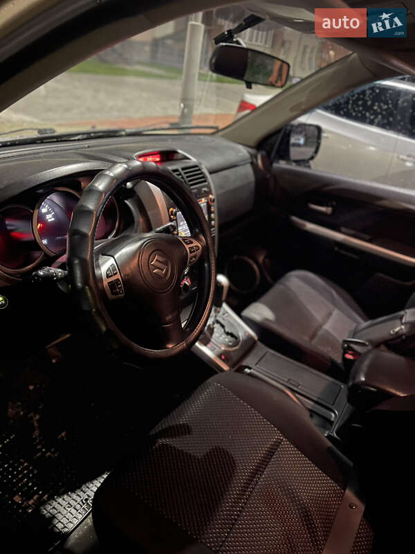 Позашляховик / Кросовер Suzuki Grand Vitara 2006 в Вінниці