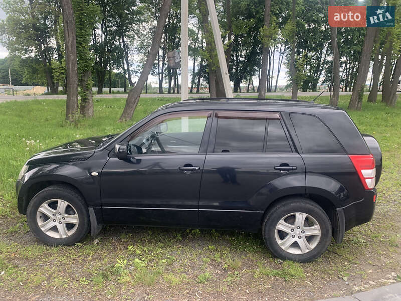 Минивэн Suzuki Grand Vitara 2008 в Львове