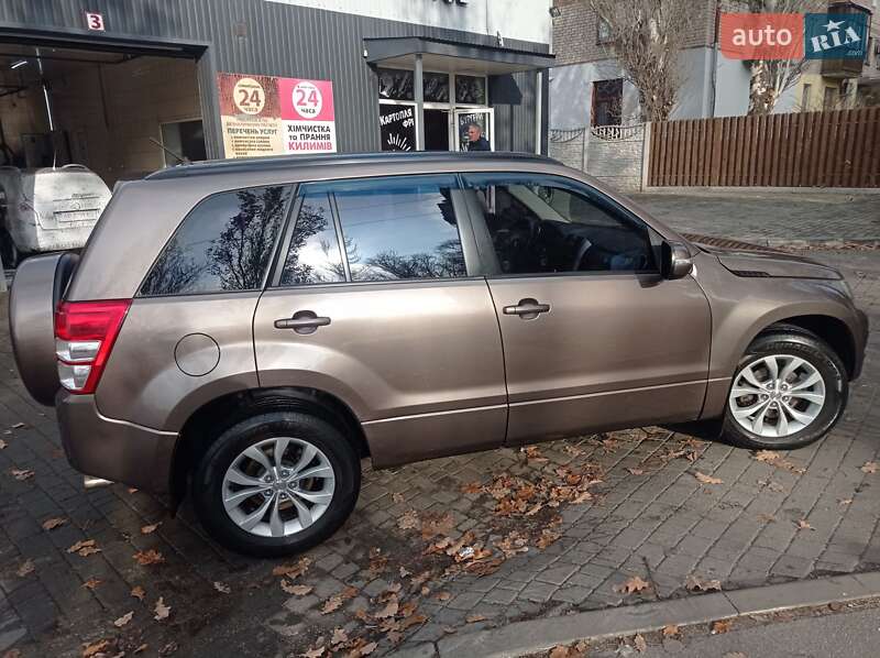 Внедорожник / Кроссовер Suzuki Grand Vitara 2016 в Запорожье фото 4 Внедорожник / Кроссовер Suzuki Grand Vitara 2016 в Запорожье