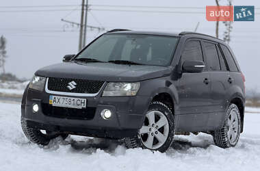 Внедорожник / Кроссовер Suzuki Grand Vitara 2010 в Харькове