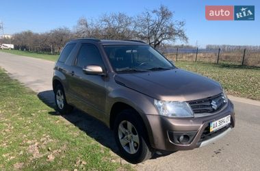 Внедорожник / Кроссовер Suzuki Grand Vitara 2014 в Киеве