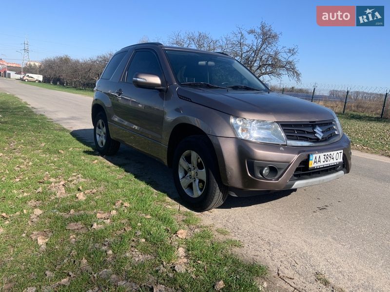 Внедорожник / Кроссовер Suzuki Grand Vitara 2014 в Киеве