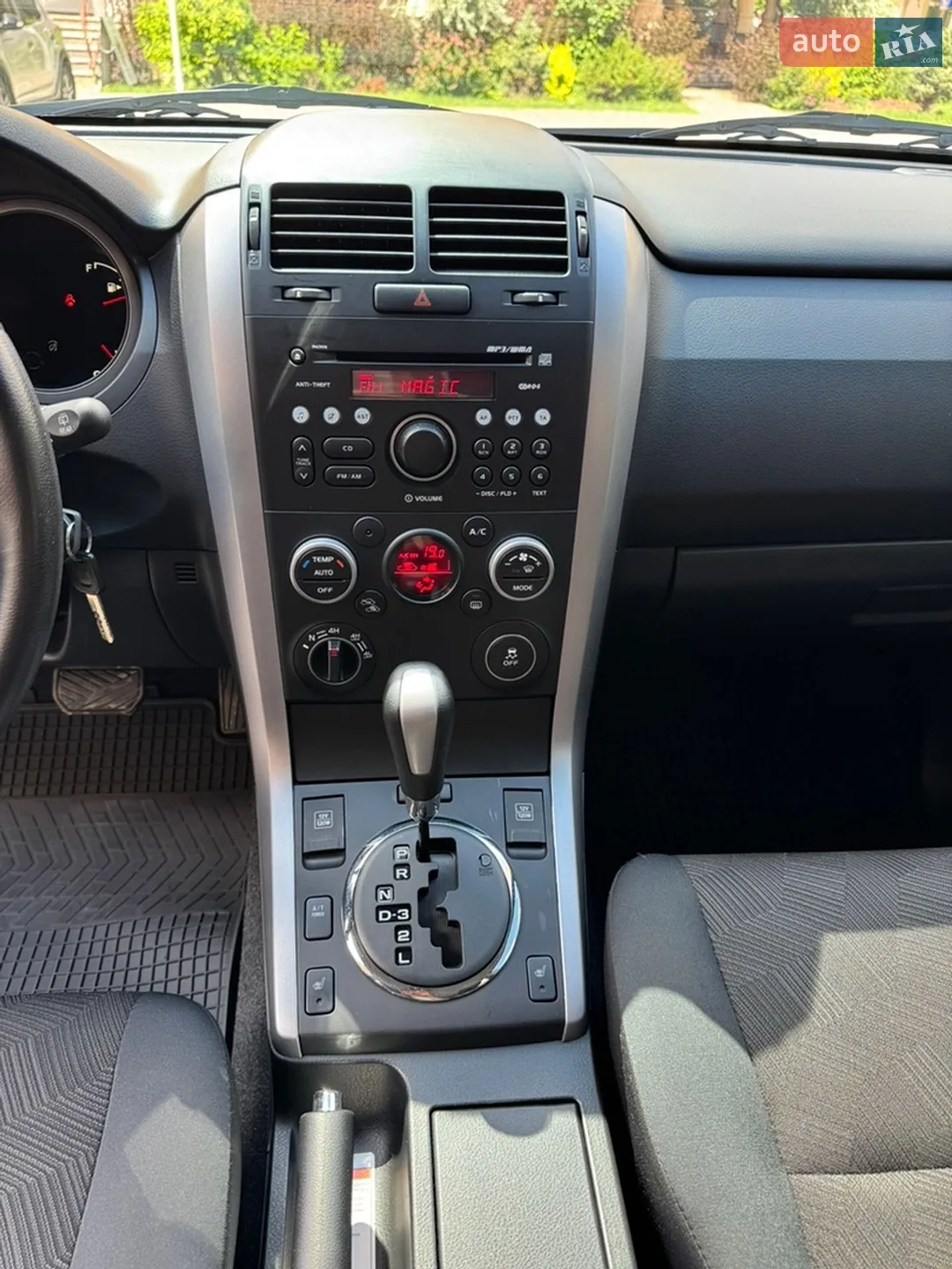 2015 Suzuki Grand Vitara - мініатюра 14