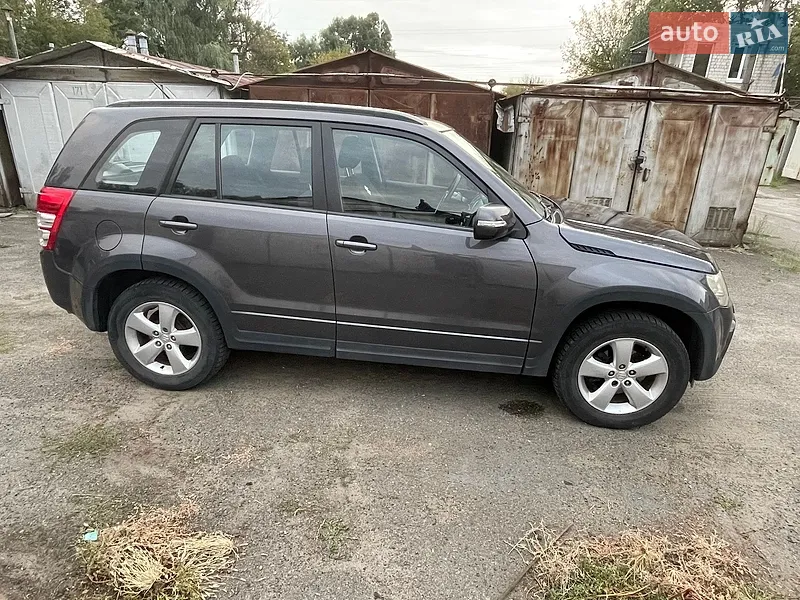 Suzuki Grand Vitara 2011