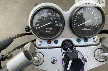 Мотоцикл Без обтекателей (Naked bike) Suzuki GS 500 2000 в Черновцах