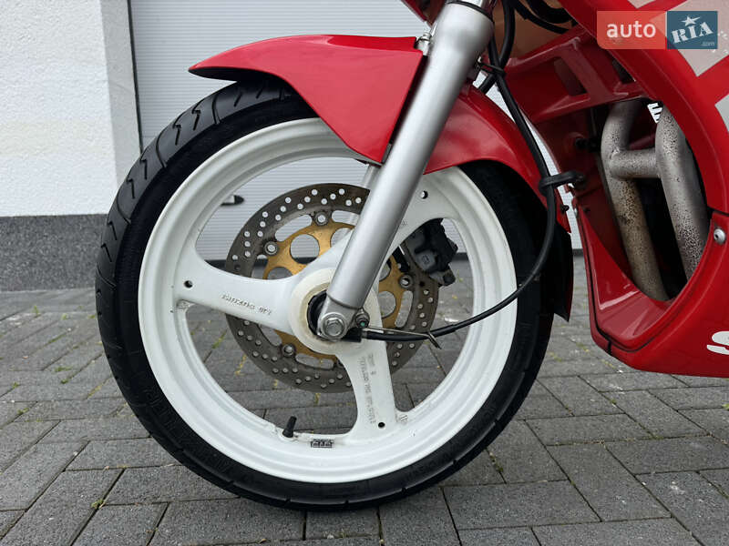 Спортбайк Suzuki GS 500E 1993 в Києві