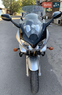 Мотоцикл Спорт-туризм Suzuki GSF 600 Bandit S 2002 в 