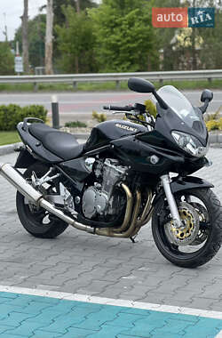 Мотоцикл Классік Suzuki GSF 600 Bandit S 2001 в 