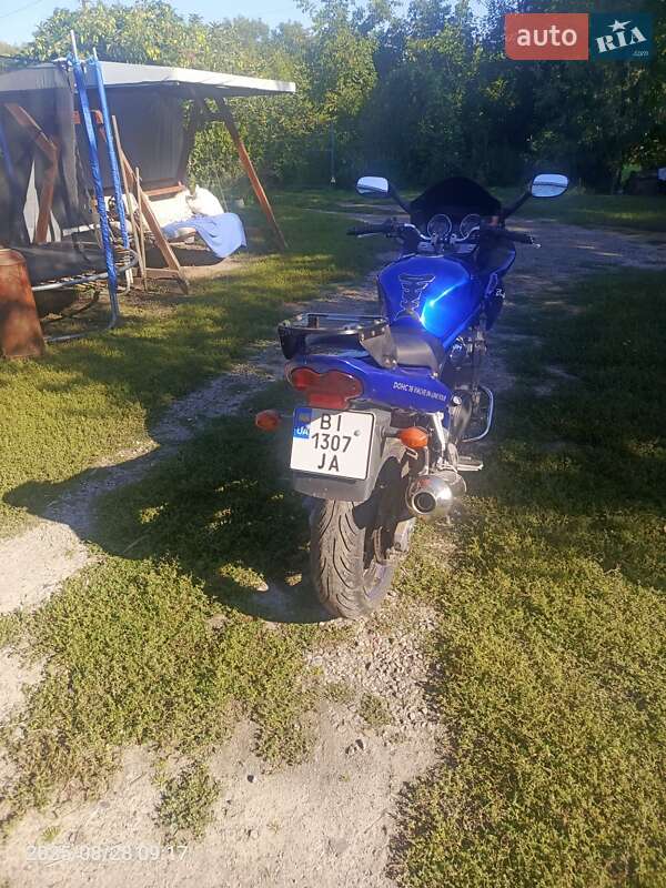 Мотоцикл Спорт-туризм Suzuki GSF 600 Bandit 2003 в Шишаки