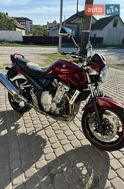Спортбайк Suzuki GSF 650 Bandit 2007 в 