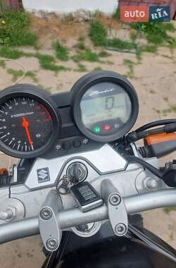 Мотоцикл Классік Suzuki GSF 650 Bandit 2005 в 